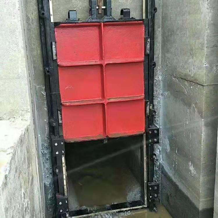 可调节铸铁堰门